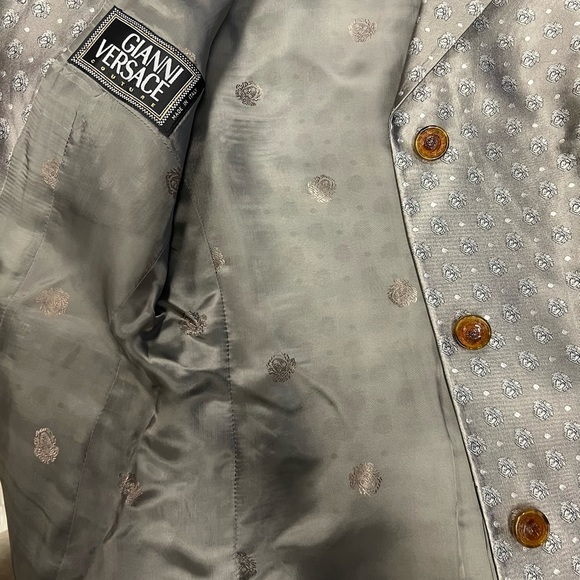 Brand New vintage Gianni Versace Blazer - Picture 9 of 12
